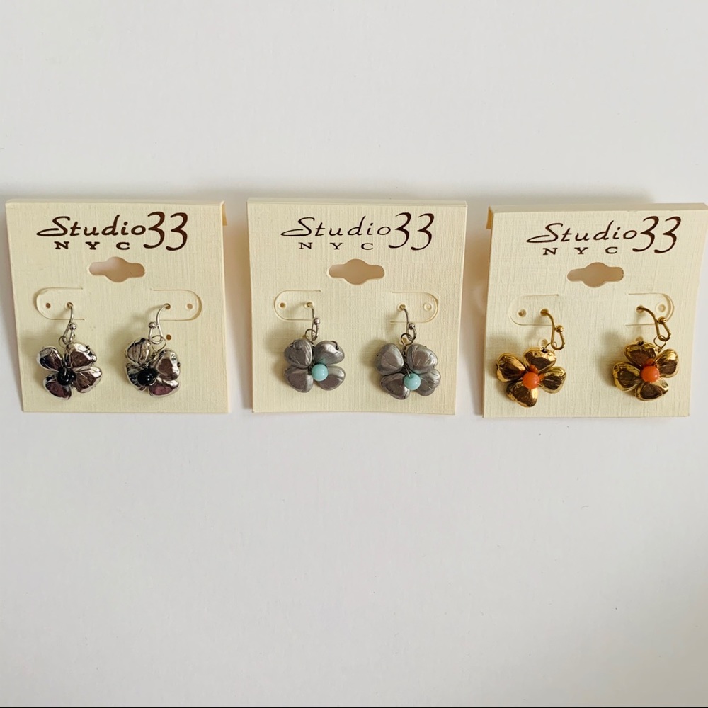 Set of 3 Flower Drop Earrings Nrack